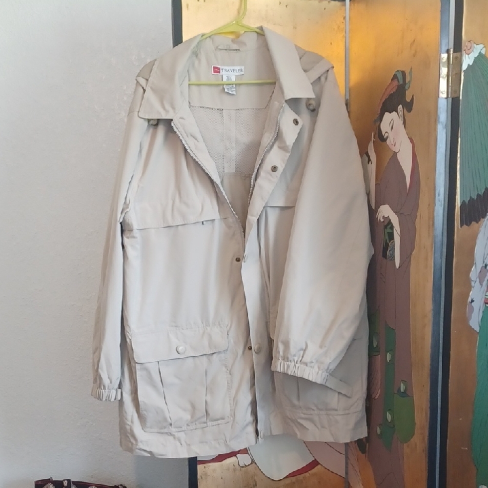 Lands End Mens  Beige Utility Rain Jacket with Hood